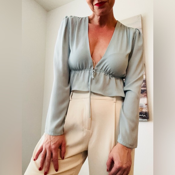 ARITZIA Sunday Best Front Tie Blouse - Picture 10 of 10